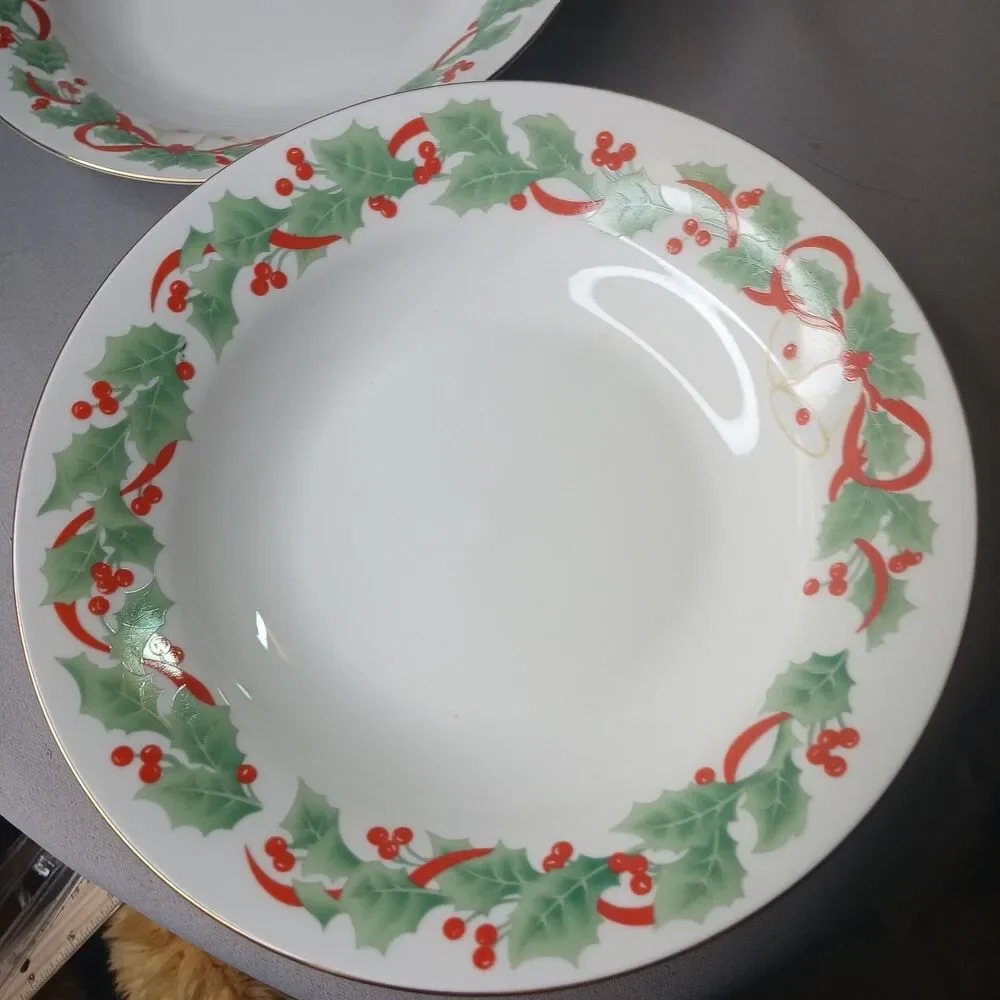 Sango NOEL 7 Rimmed 7 3/4